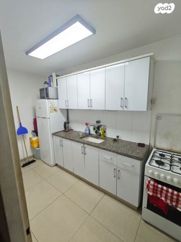 רחבת הרא"ש 17