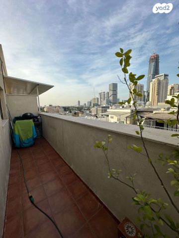 גג/ פנטהאוז, התע"ש 9, הל"ה, גבעתיים