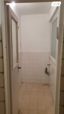 דירה, דוד אלעזר 15, שיכון ג, טבריה