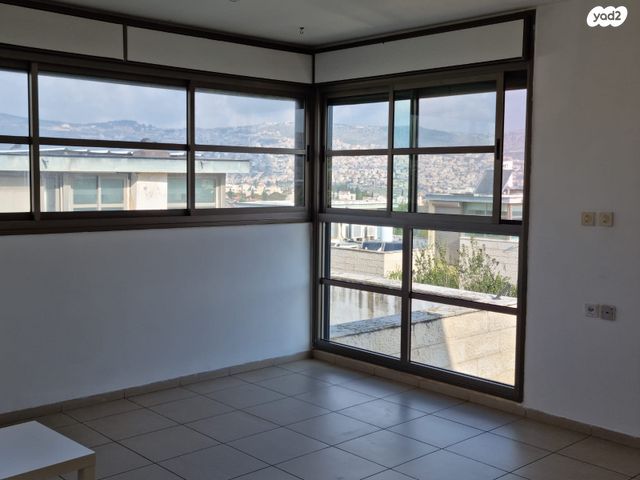 דירה, נתיב הסיירים 5, רמת רבין מערב, כרמיאל