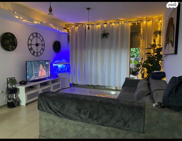 ד"ר אלכסנדר גרוטו 3