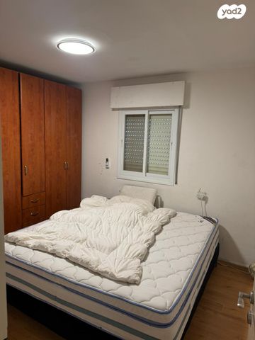 דירה, אליהו בית צורי 1, ארמון הנציב, תלפיות מזרח, ירושלים