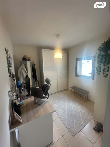 גג/ פנטהאוז, התע"ש 9, הל"ה, גבעתיים