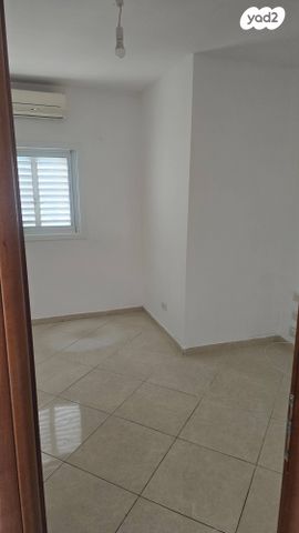 דירה, ההגנה 2, לב העיר, בת ים