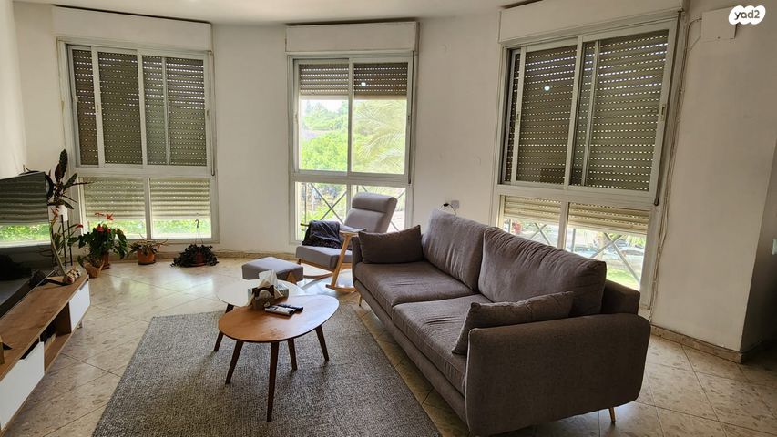 דירה, עמק החולה 8, הנחלים, מודיעין מכבים רעות