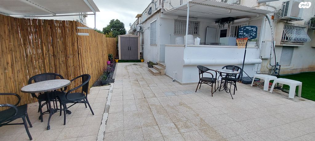 ליאון בלום 56