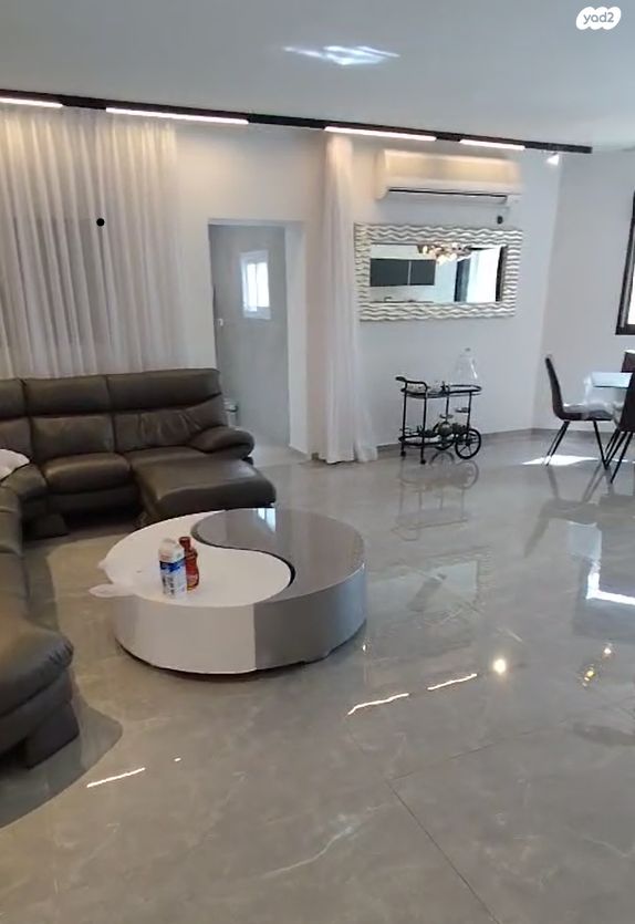 ברכה צפירה 14