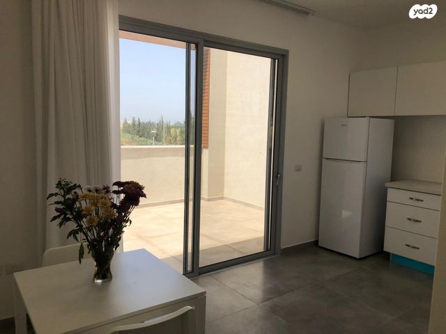 יחידת דיור, נוף ים 38, באר גנים, באר גנים