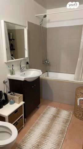 דירה, שיכון אלה 1, קרית עמל, קרית טבעון