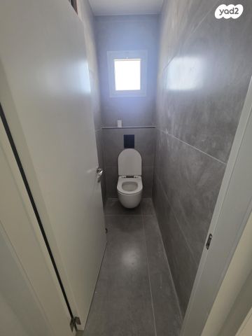 דירה, הזית 123, שיכון שלוש קומות, דימונה