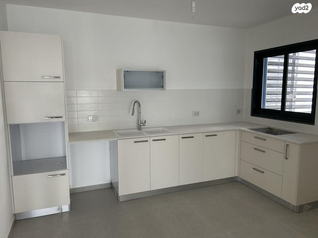 דירה, הגפן 1, כרמי הנדיב, אחוזת רוטנר, קרית מלאכי