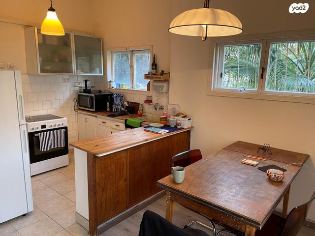 דירה, אבטליון 4, שכונת בן גוריון, מרכז העיר ג', רמת גן