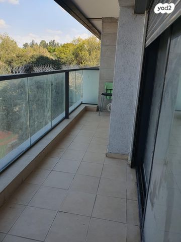 דירה, יאנוש קורצ'אק 21, קיראון, קרית אונו