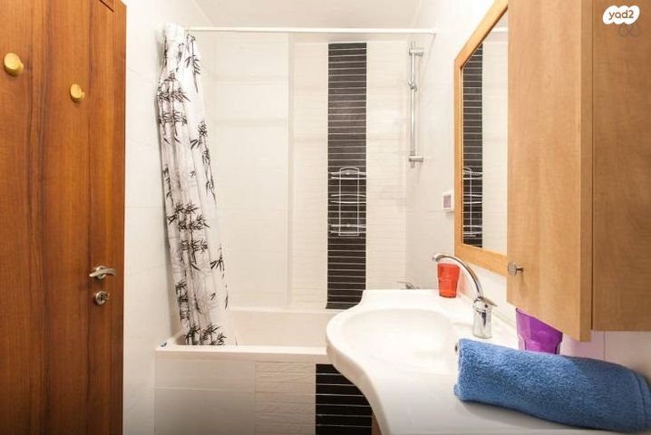 דירה, שדרות בן צבי 19, נחלאות, שערי חסד, ירושלים