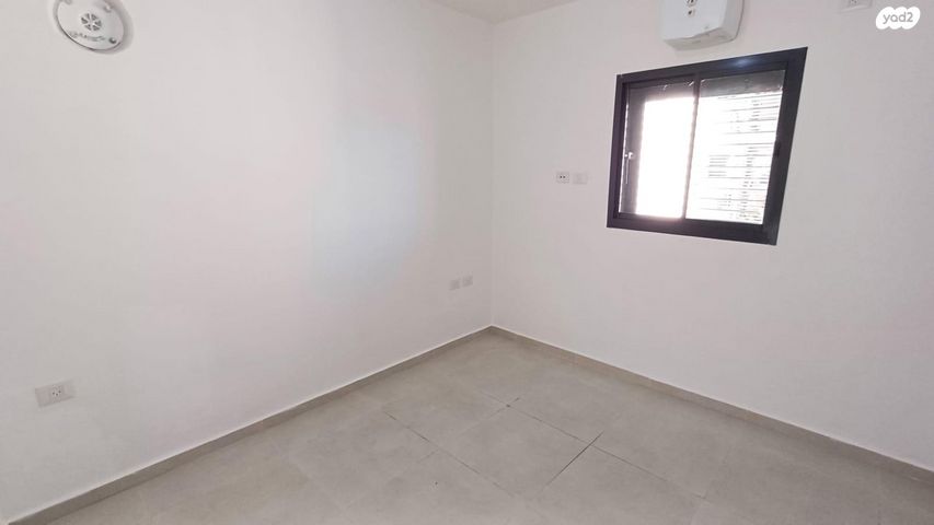 דירה, לאה גולדברג 16, צפון נס ציונה, נס ציונה