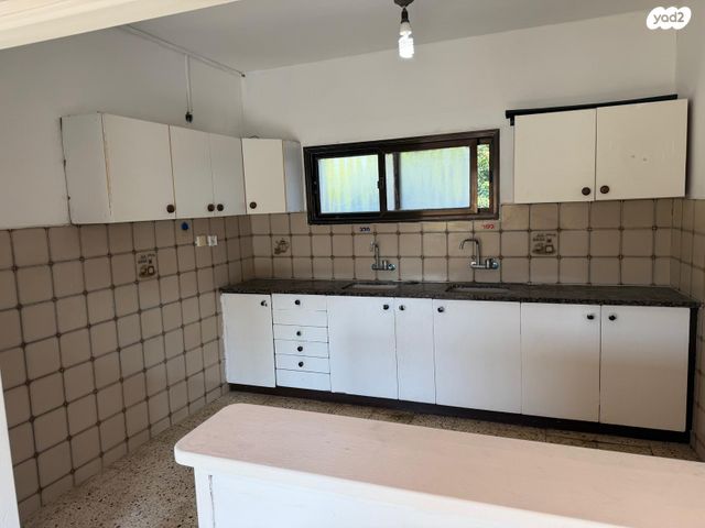 יחידת דיור, דב הוז 8, קרית בן צבי-רסקו, רעננה