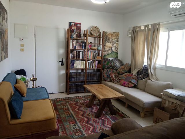 דירה, עוזה 1, עוזה, עוזה