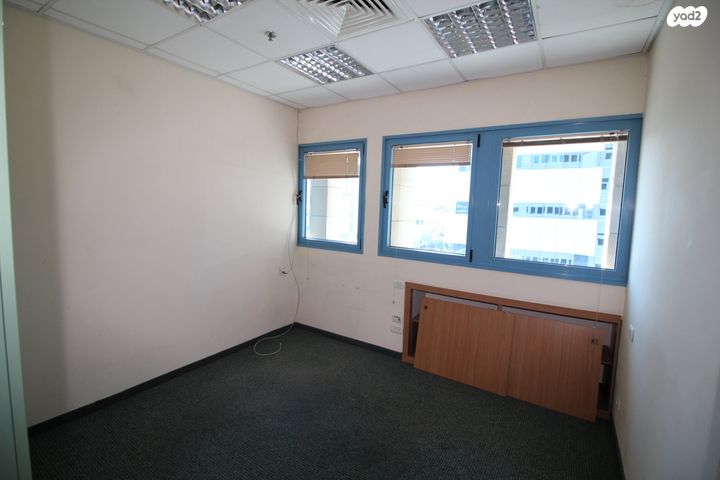 משרדים, יגאל אלון 65, ביצרון ורמת ישראל, תל אביב יפו