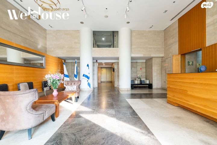 דירה, שדרת התמרים, שכונת בן גוריון, מרכז העיר ג', רמת גן