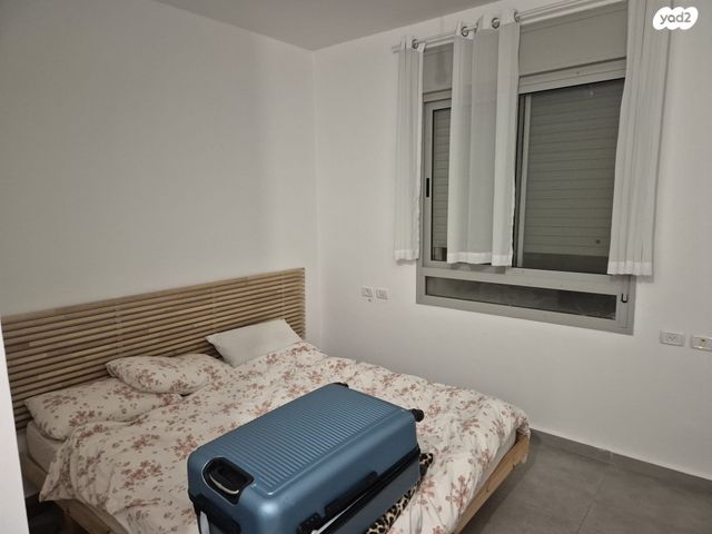 דירה, אדורה