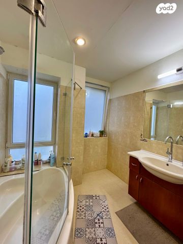 דירה, טשרניחובסקי, כרמל צרפתי, חיפה