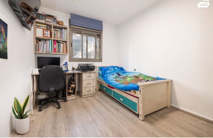 דירה, האימהות, סביוני נצר סירני, נס ציונה