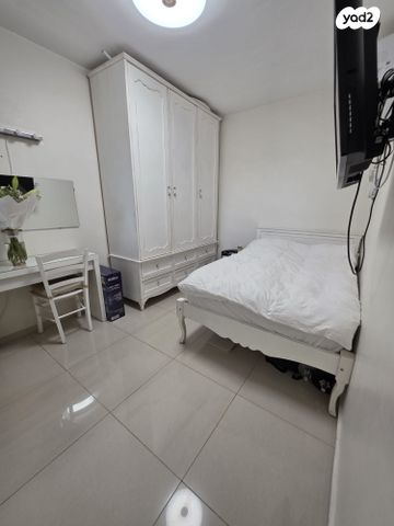 דירה, דרך יצחק בן ארי, רחובות