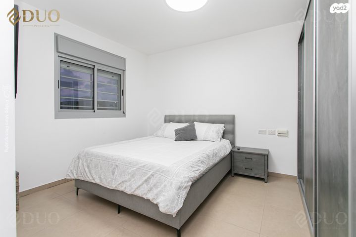 דירה, האנפה 18, החותרים, טירת כרמל