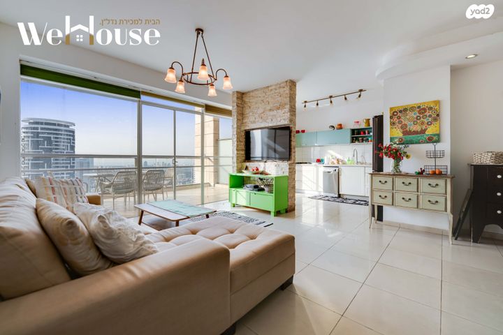 דירה, שדרת התמרים, שכונת בן גוריון, מרכז העיר ג', רמת גן