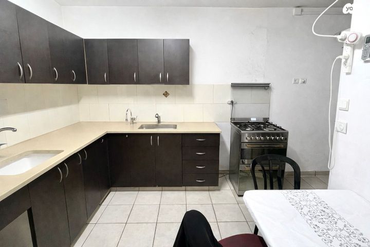 דירת גן, רבי פנחס בן יאיר, אלעד, אלעד