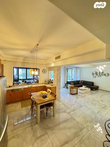 טשרניחובסקי 