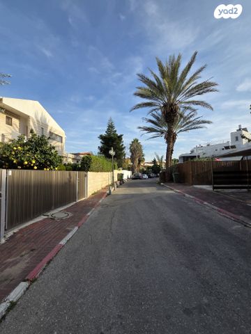 בית פרטי/ קוטג', ההגנה, שיכון חדש, אזור