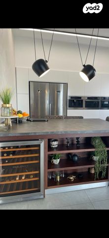 גג/ פנטהאוז, אודם 1, צמרות המושבה, באר יעקב