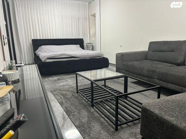 בית פרטי/ קוטג', הבריגדה היהודית, גלי הים, נתניה