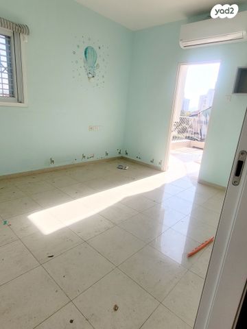 דו משפחתי, הפלמ"ח, ראשונים, ראשון לציון