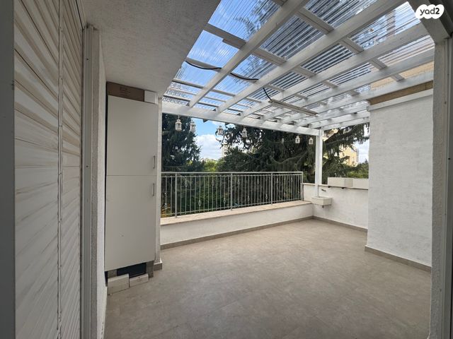 דופלקס, גבעתי, רחובות