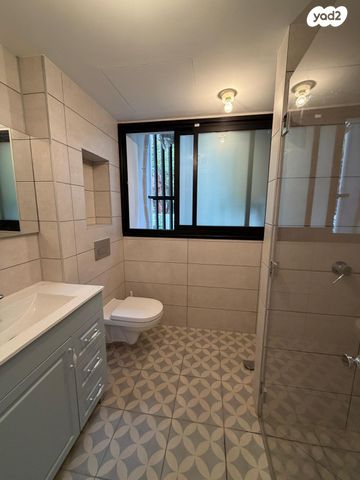 דירת גן, פנקס, הצפון החדש - כיכר המדינה, תל אביב יפו