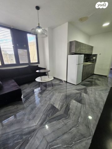 דירה, קרית אתא