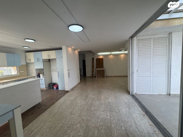 דופלקס, גבעתי, רחובות