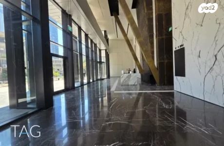 משרדים, דרך מנחם בגין 13, רמת גן