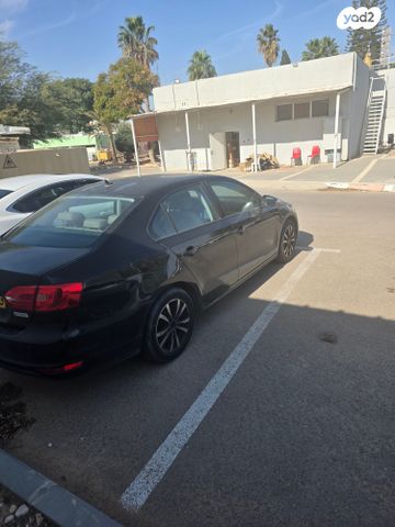 מודעת רכב פולקסווגן ג'טה 