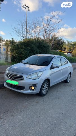 מודעת רכב מיצובישי אטראז'