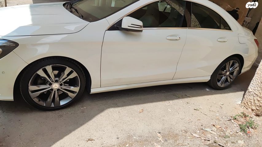 מודעת רכב מרצדס-בנץ CLA