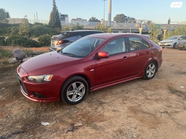 מיצובישי לנסר