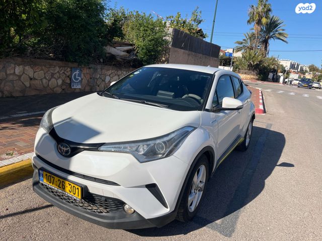 טויוטה C-HR