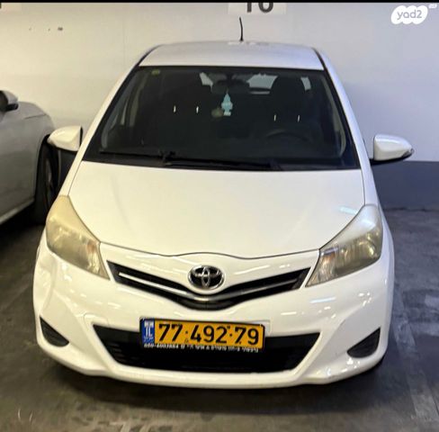 מודעת רכב טויוטה יאריס