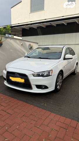 מודעת רכב מיצובישי לנסר
