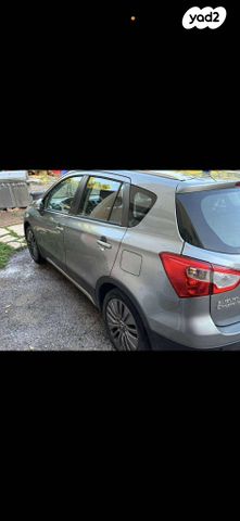 סוזוקי קרוסאובר