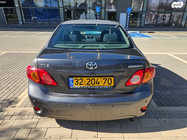 טויוטה קורולה