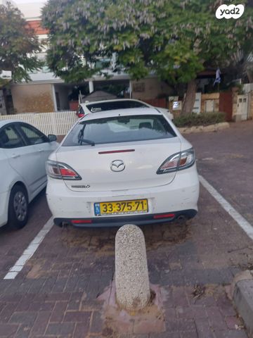 מודעת רכב מאזדה 6